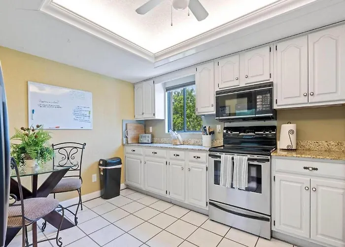 Bayway Shores 301 Clearwater Beach